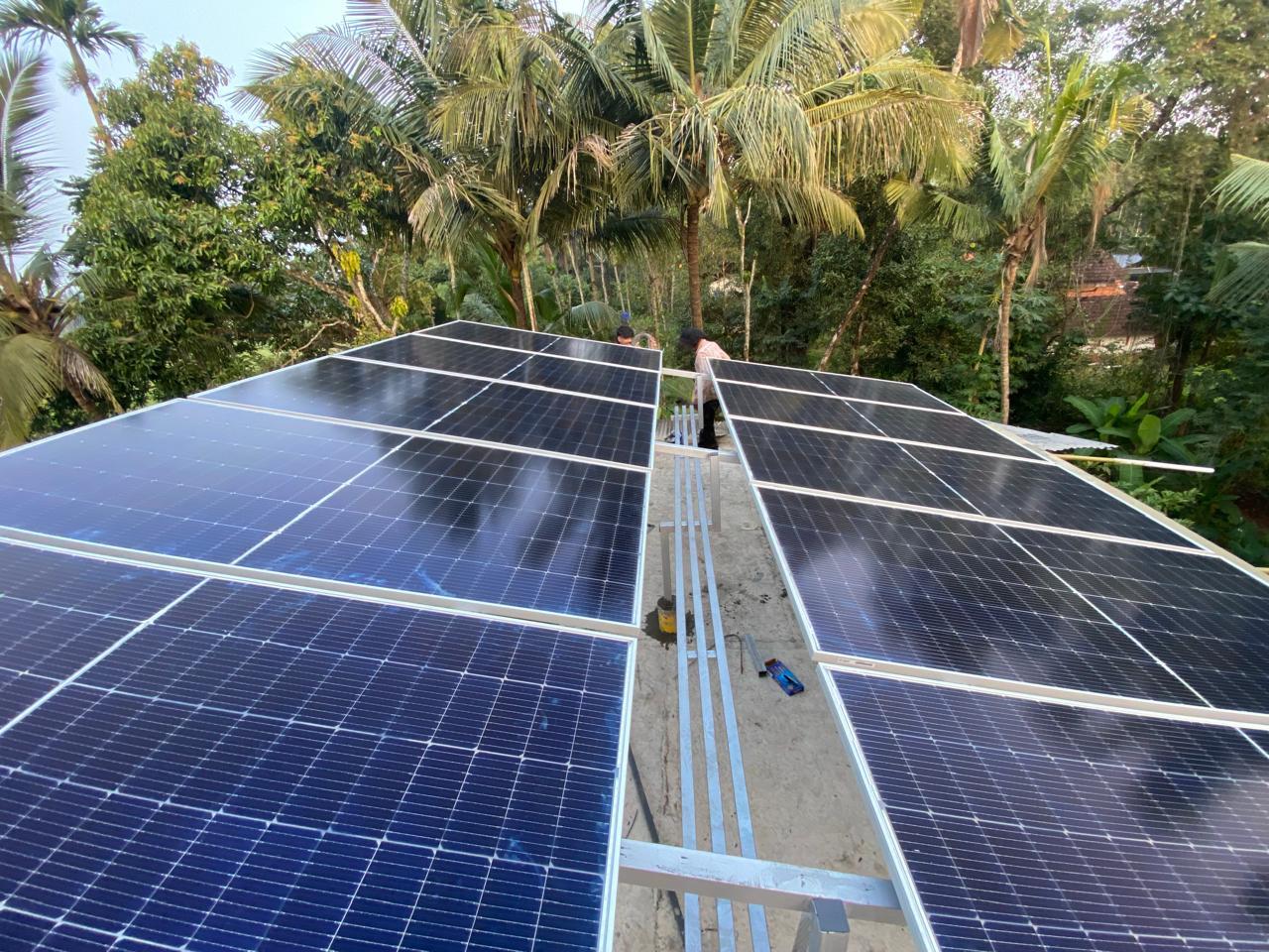 0b475c73-6093-4948-b557-9403e56c6c64